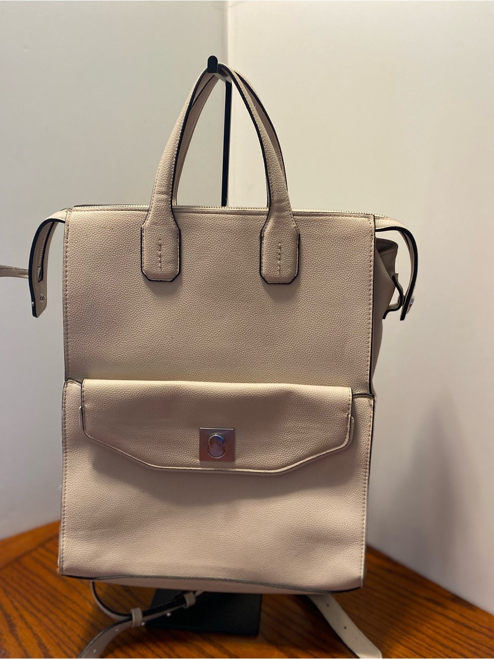 Cream Structured fauxLeather ourse/backpack with Front Pocket